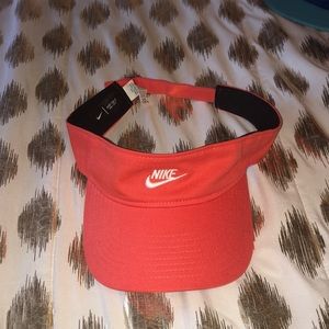 Nike Visor